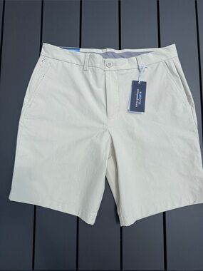 Vineyard Vines OTG on the go short